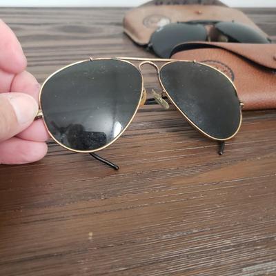 Oakley Holbrook and Ray Ban Sunglasses (O-MG)