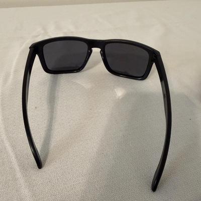 Oakley Holbrook and Ray Ban Sunglasses (O-MG)