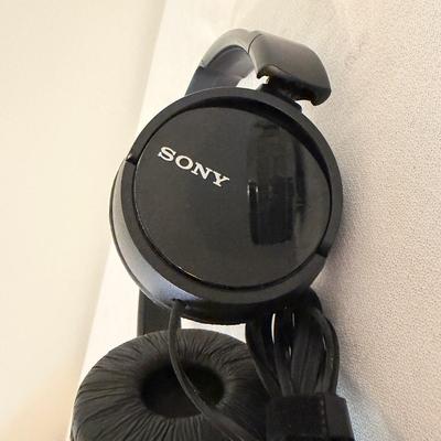 MPOW Wireless Headphones & Sony Wired Headphones (O-MG)