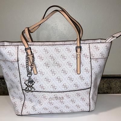 Sale Photo Thumbnail #170: .