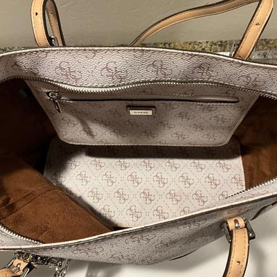 Sale Photo Thumbnail #173: .