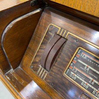 Sale Photo Thumbnail #383