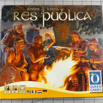 Sale Photo Thumbnail #474