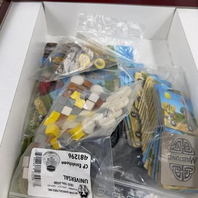 Sale Photo Thumbnail #562