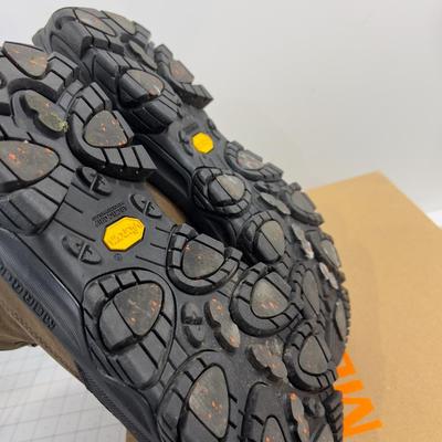 Sale Photo Thumbnail #657