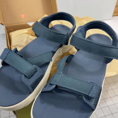 Sale Photo Thumbnail #661