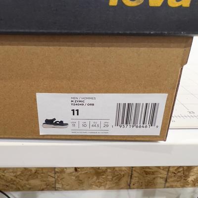 Sale Photo Thumbnail #664