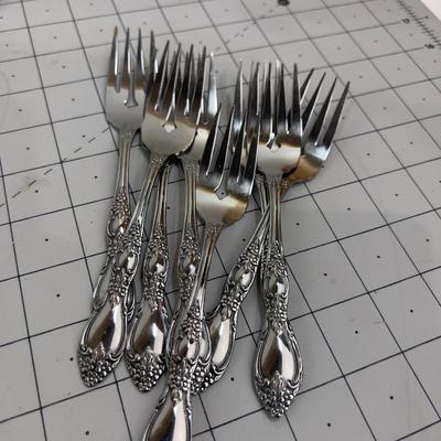 Sale Photo Thumbnail #926