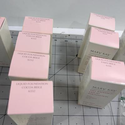 Large Selection Of "MARY KAY" Cosmetics
