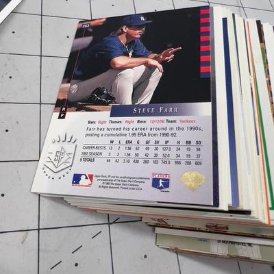 Baseball lot of Cards