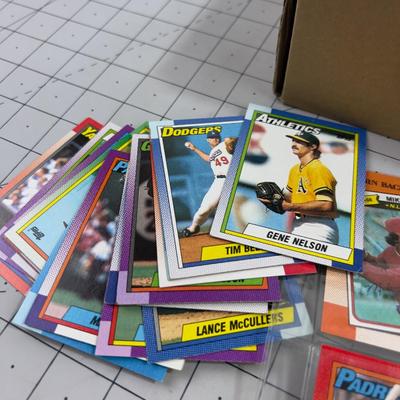 Card Collections, Mostly Baseball Cards plus A bit of Hockey & Football