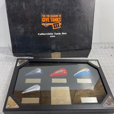 HARLEY DAVIDSON Collectible Tank Set