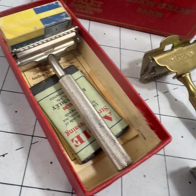 3 Antique Safety Razors