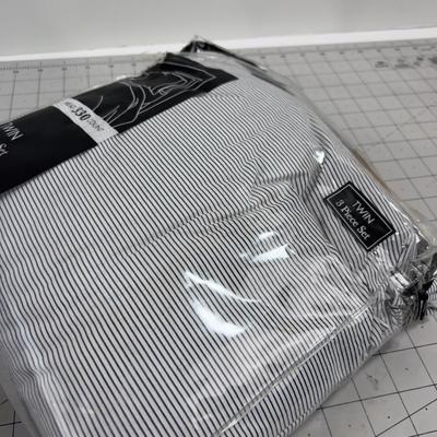 3 Piece New TWIN Sheet set - Stripped