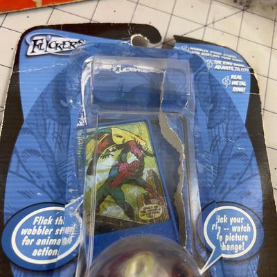 Mixed TOY Lot: Army truck, Yo-Yo, Hot Wheel, Boat Motor