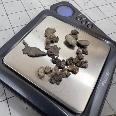 Un-known Mistry   Metal??? 18 Grams