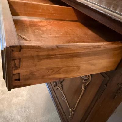 Vintage Sideboard (O-MG)