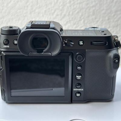 Fujifilm GFX 100S II Camera (Body Only) 102MP - Low shutter count