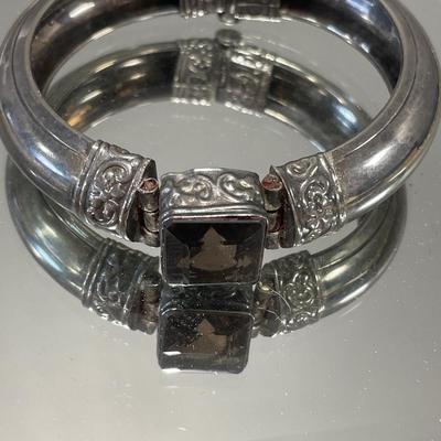 Large stone bracelet & more