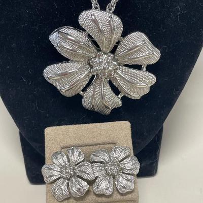 Silver tone flower necklace and earrings