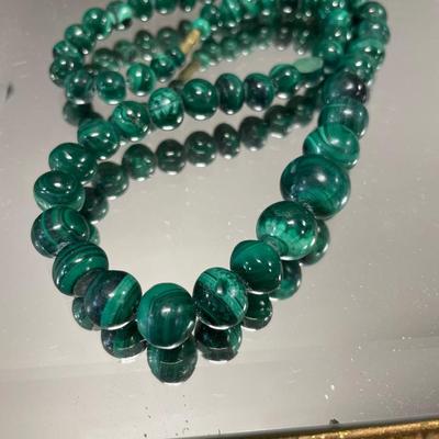 Gorgeous malachite 20” necklace