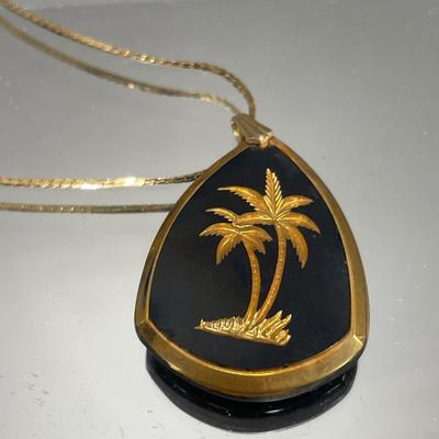 Marble resin earrings with palm tree necklace