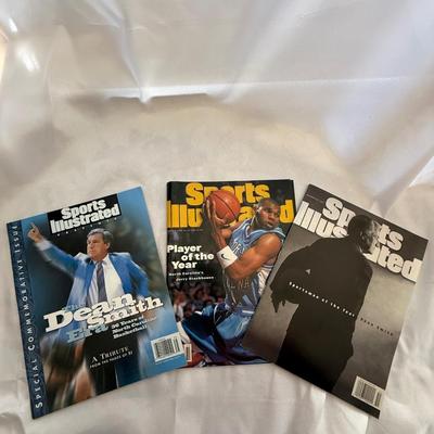Sale Photo Thumbnail #14: Vintage 1997 (2) and 1996 UNCC sports illustrated magazines