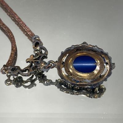 Cat eye art deco necklace