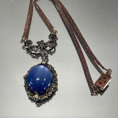 Cat eye art deco necklace