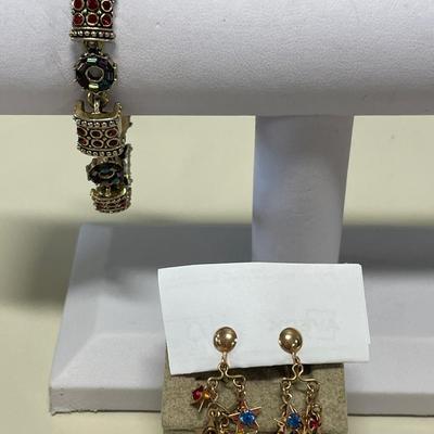 Unique bracelet with 1/20 12k earrings