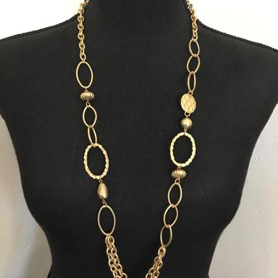 Very nice satin gold, toned, hammered statement, necklace