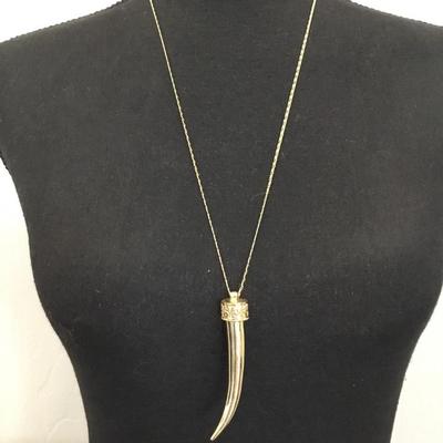 Vintage Jessica Simpson, gold tone, horn pendant, statement, necklace