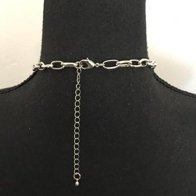 Very nice silver toned statement, necklace