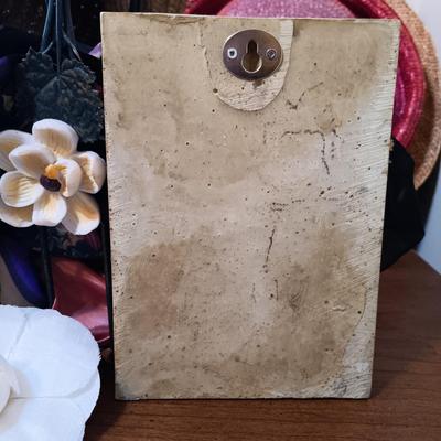 LOT 7: Handkerchiefs (Bill Blass, Usna & More), Sun Hats, Fashion Art & Wire Basket