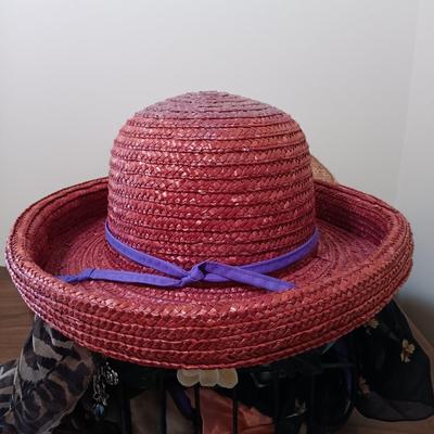 LOT 7: Handkerchiefs (Bill Blass, Usna & More), Sun Hats, Fashion Art & Wire Basket