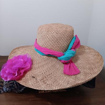 LOT 7: Handkerchiefs (Bill Blass, Usna & More), Sun Hats, Fashion Art & Wire Basket