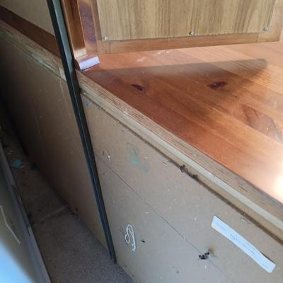 LOT 8: Kincaid Shaker Ridge Dresser