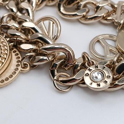 Sale Photo Thumbnail #195