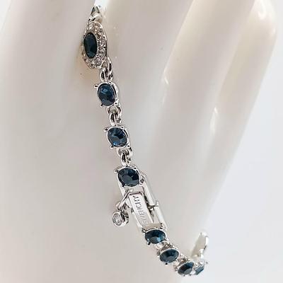 Sale Photo Thumbnail #208