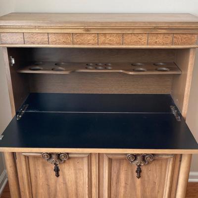 Sale Photo Thumbnail #333