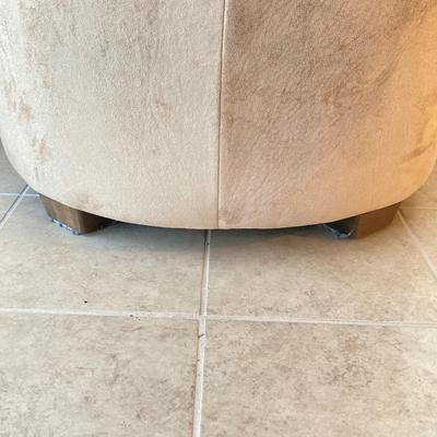 Sale Photo Thumbnail #386