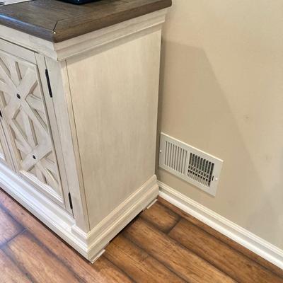 Sale Photo Thumbnail #459