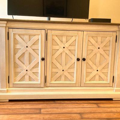 Sale Photo Thumbnail #467