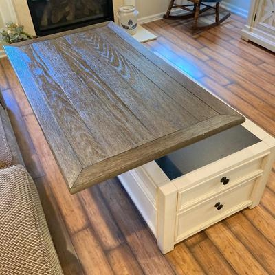 Sale Photo Thumbnail #496