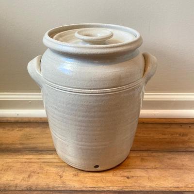 LOT 40: Mahon Pottery Est 1974 Stoneware Vase / Jug