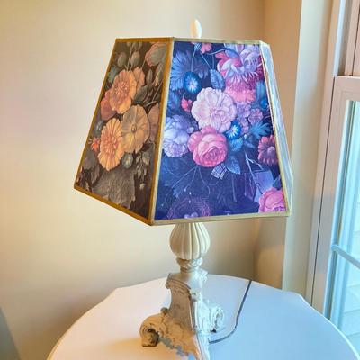 LOT 41: Metal Table Lamp with Hexagon Floral Lamp Shade with Painted White Wooden Table