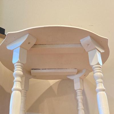 LOT 41: Metal Table Lamp with Hexagon Floral Lamp Shade with Painted White Wooden Table