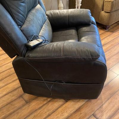 LOT 42: Black Power Lift Recliner (Made for Ashley Furniture Industries, Inc.)