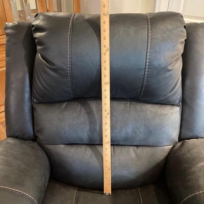 LOT 42: Black Power Lift Recliner (Made for Ashley Furniture Industries, Inc.)