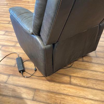 LOT 42: Black Power Lift Recliner (Made for Ashley Furniture Industries, Inc.)